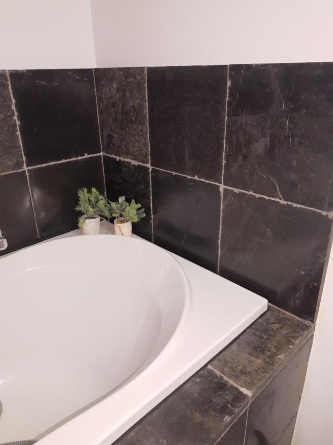 Vakantiewoning 'De Vlaamse Aap' Дилзен-Стоккем Экстерьер фото